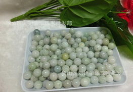 批發A貨玉石13mm豆綠翡翠圓珠 DIY飾品散珠價格、廠家與圖片指南